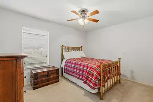 12739 Whistling Springs Dr, Humble, TX 77346 - Photo 21