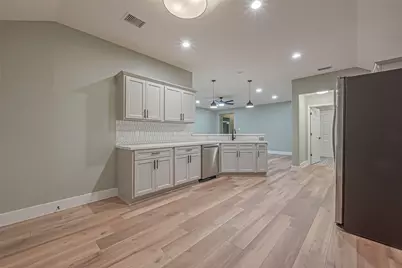 2 Garden Lodge Place, The Woodlands, TX 77382 - Photo 17