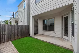 8819 Hollister Pine Ct, Houston, TX 77080 - Photo 33