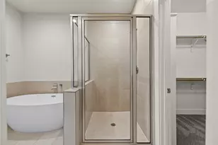 8819 Hollister Pine Ct, Houston, TX 77080 - Photo 29