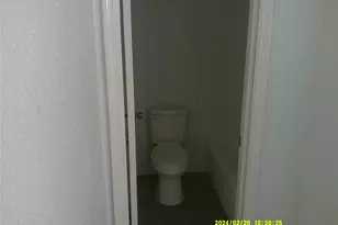 12219 Wild Pine Dr, Houston, TX 77039 - Photo 5