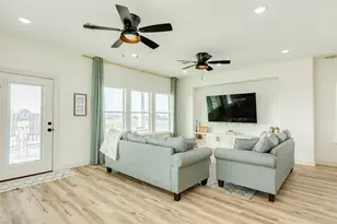 312 Seabean St, Surfside Beach, TX 77541 - Photo 5
