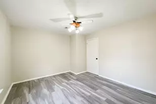 3423 Green Fields Dr, Sugar Land, TX 77479 - Photo 17