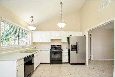 10119 Leawood, Houston, TX 77099 - Photo 7