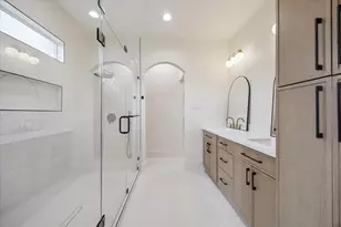 3709 Brookwoods Dr, Houston, TX 77092 - Photo 11