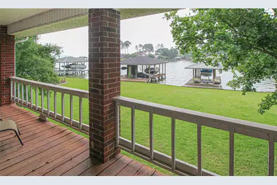 200 Lakefront Drive, Onalaska, TX 77360 - Photo 33