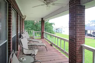 200 Lakefront Dr, Onalaska, TX 77360 - Photo 35
