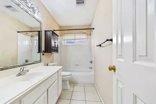 1906 Wynforest Dr, Deer Park, TX 77536 - Photo 25