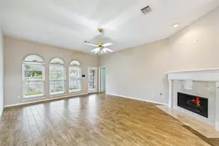 1906 Wynforest Dr, Deer Park, TX 77536 - Photo 17