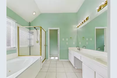 1906 Wynforest Drive, Deer Park, TX 77536 - Photo 21