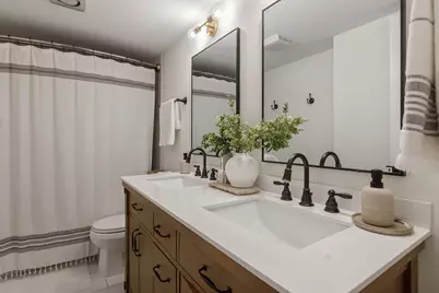 14715 Barryknoll Lane #145, Houston, TX 77079 - Photo 15