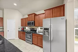 5615 Glenfield Spring Ln, Spring, TX 77389 - Photo 11