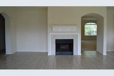 2318 Waterwood Drive, Sugar Land, TX 77479 - Photo 7