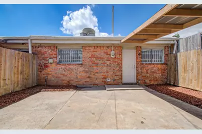 8820 Bissonnet Street, Houston, TX 77074 - Photo 37