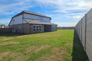 2914 Seahorse Manor Dr, League City, TX 77573 - Photo 3