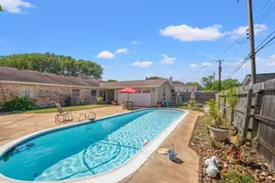 3026 Beluche Dr Dr, Galveston, TX 77551 - Photo 23