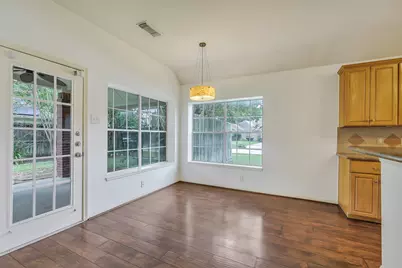 11802 Chateau Trail, Tomball, TX 77377 - Photo 7
