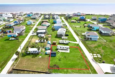892 Bowers Lane, Crystal Beach, TX 77650 - Photo 5