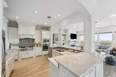 4910 Palm Street, Seabrook, TX 77586 - Photo 5