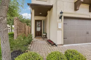 2809 Shadow Woods Ct, Houston, TX 77043 - Photo 29