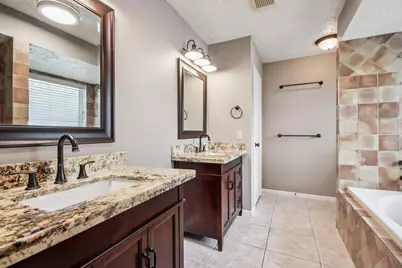14407 Sun Harbor Drive, Houston, TX 77062 - Photo 17