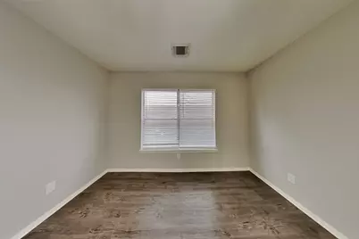 3023 Glen Cullen Lane, Pearland, TX 77584 - Photo 15