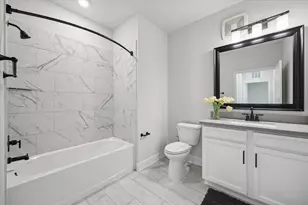 6804 Westview Dr, Houston, TX 77055 - Photo 15