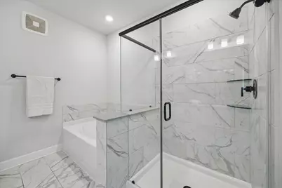 6804 Westview Drive #1407, Houston, TX 77055 - Photo 11