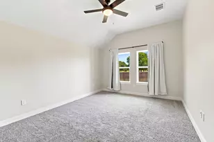 520 Combine Rd, Snook, TX 77879 - Photo 11