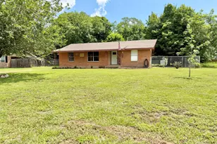 412 Selkirk St, Grapeland, TX 75844 - Photo 35