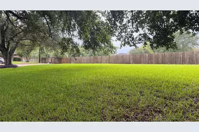 4511 Lake Village Drive, Fulshear, TX 77441 - Photo 7