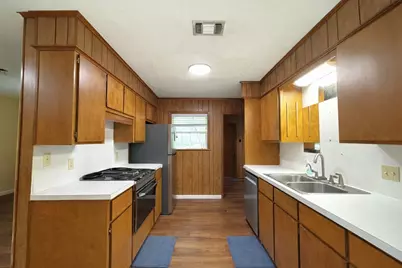 297 County Road 4479, Warren, TX 77664 - Photo 11