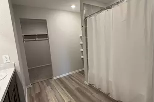 16802 Paintbrush Holw Ln, Houston, TX 77090 - Photo 23