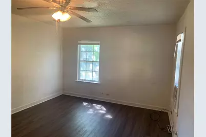 1412 15th Street, Huntsville, TX 77340 - Photo 5