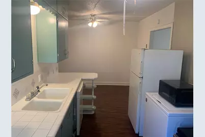 1412 15th Street, Huntsville, TX 77340 - Photo 11