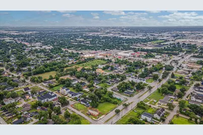 2016 Lockwood Drive, Houston, TX 77020 - Photo 27