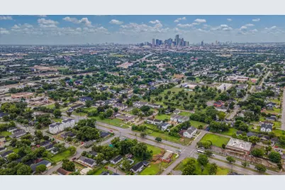 2016 Lockwood Drive, Houston, TX 77020 - Photo 15