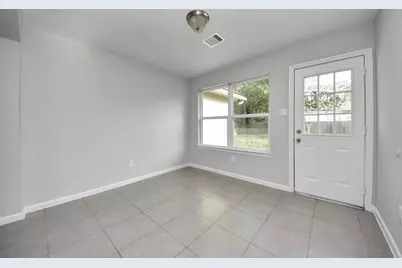 942 Conklin Street, Houston, TX 77088 - Photo 9