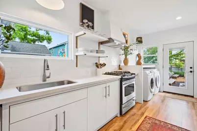 717 E 23rd Street, Houston, TX 77008 - Photo 13