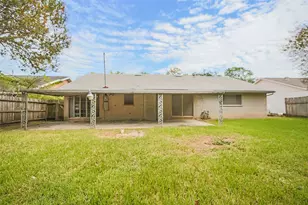 7010 Captain Dr, Houston, TX 77036 - Photo 27