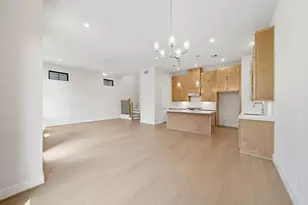 1713 Bologna Ln, Houston, TX 77055 - Photo 3
