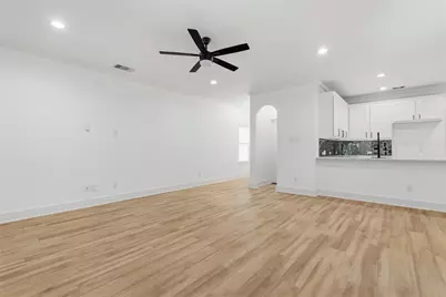 20611 Alfonso Court, Spring, TX 77388 - Photo 7