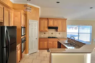 11712 Summer Brook Ct, Pearland, TX 77584 - Photo 11