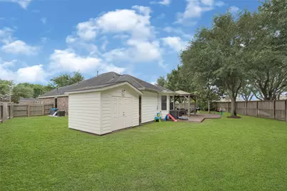 501 Burham Lane, League City, TX 77573 - Photo 31