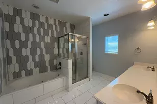 1828 Fletcher St, Houston, TX 77009 - Photo 9