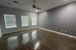 1828 Fletcher St, Houston, TX 77009 - Photo 9