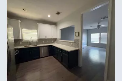 1828 Fletcher Street, Houston, TX 77009 - Photo 3