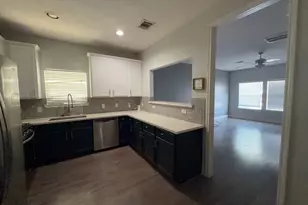 1828 Fletcher St, Houston, TX 77009 - Photo 3
