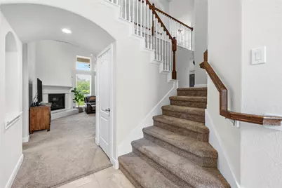 15326 Icet Creek Avenue, Mont Belvieu, TX 77523 - Photo 9