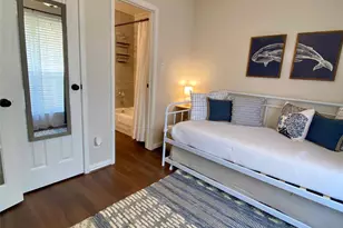 3506 Cove View Blvd, Galveston, TX 77554 - Photo 9